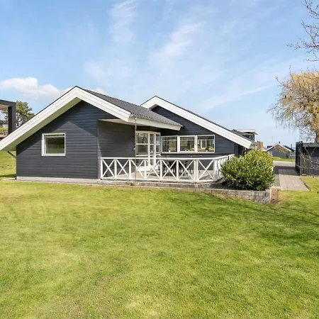Holiday home Joannes - 200m From The Sea In Se Jutland By Interhome